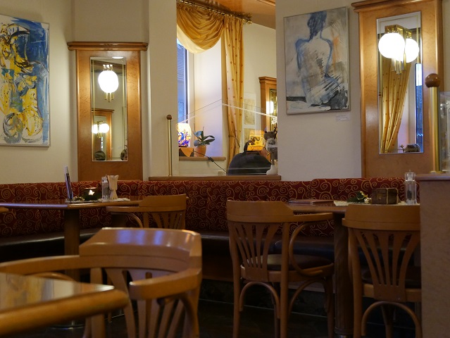 im Café Greinwald in Marktoberdorf