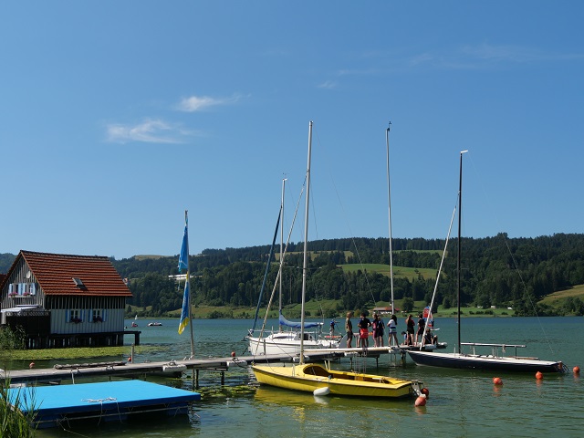 Bootssteg am Großen Alpsee bei Immenstadt