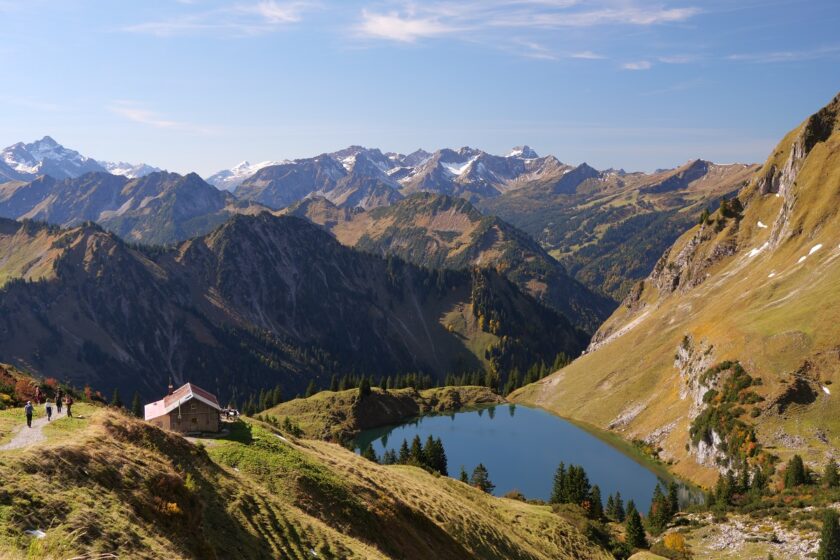 Der Seealpsee am Nebelhorn bei Oberstdorf