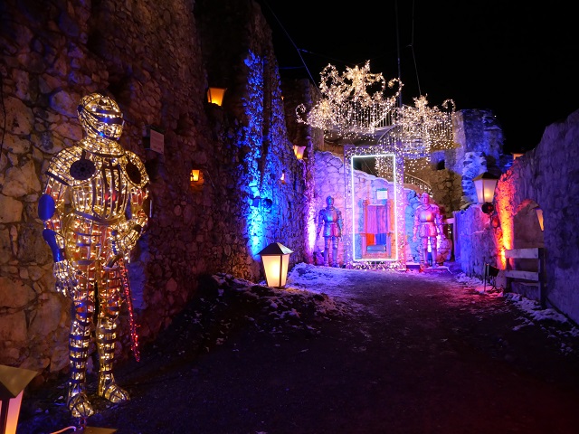 Lumagica - Rittersaal in der Burgruine Ehrenberg