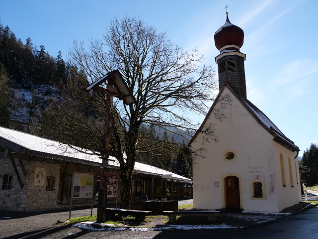 Restaurant Salzstadl und Kapelle in der Burgenwelt Ehrenberg