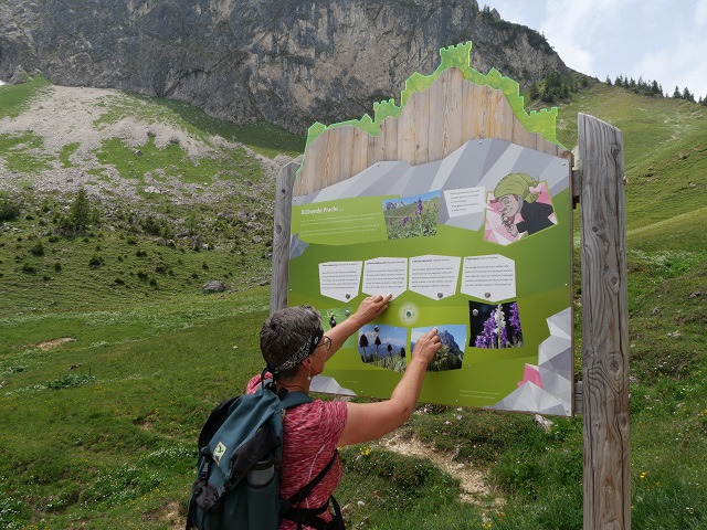 Station auf dem Juwelenweg am Breitenberg